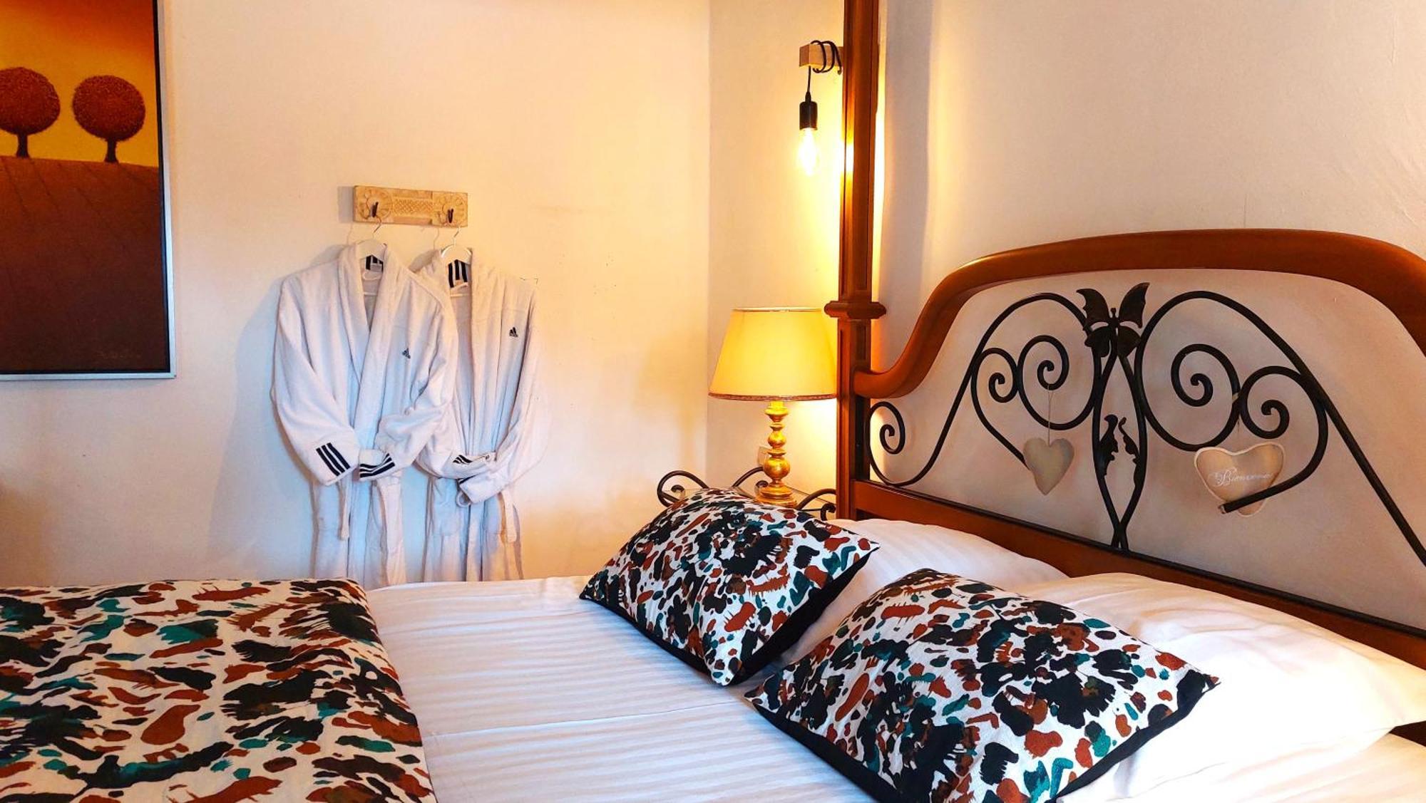 Bed and Breakfast La Bergerie Du Moulin (Adults Only) Taradeau Екстер'єр фото